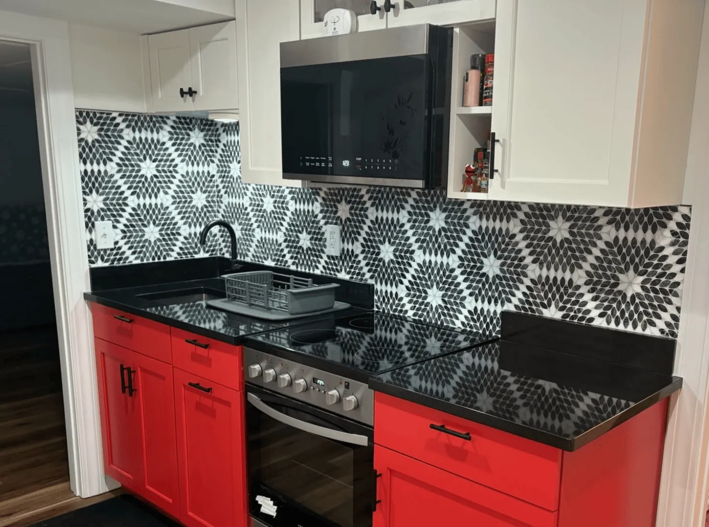 black and white backsplash black and white backsplash